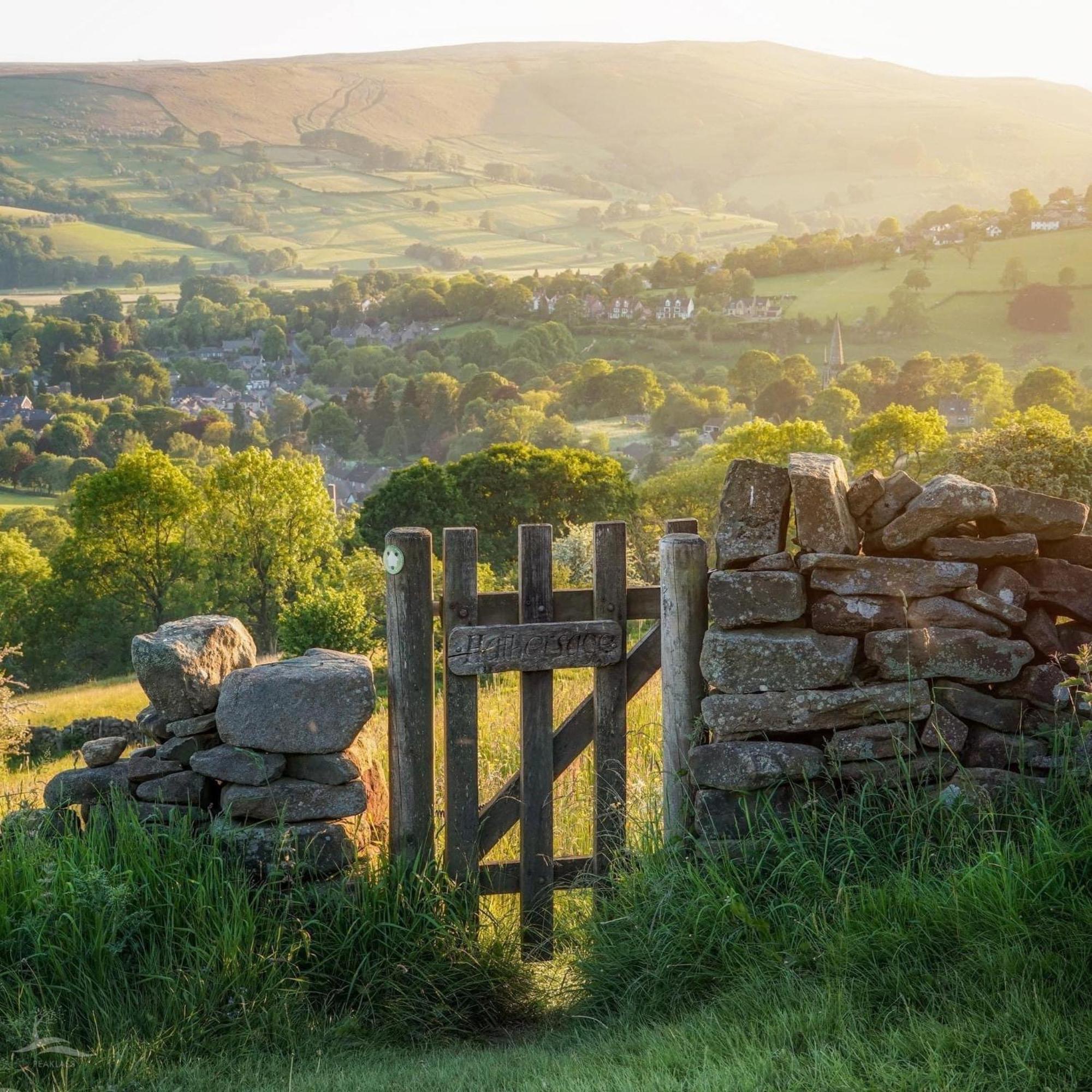 Gorgeous Cozy Cottage With A Heritage Feel, Walks, Pubs & Wood Burner Tideswell Eksteriør billede