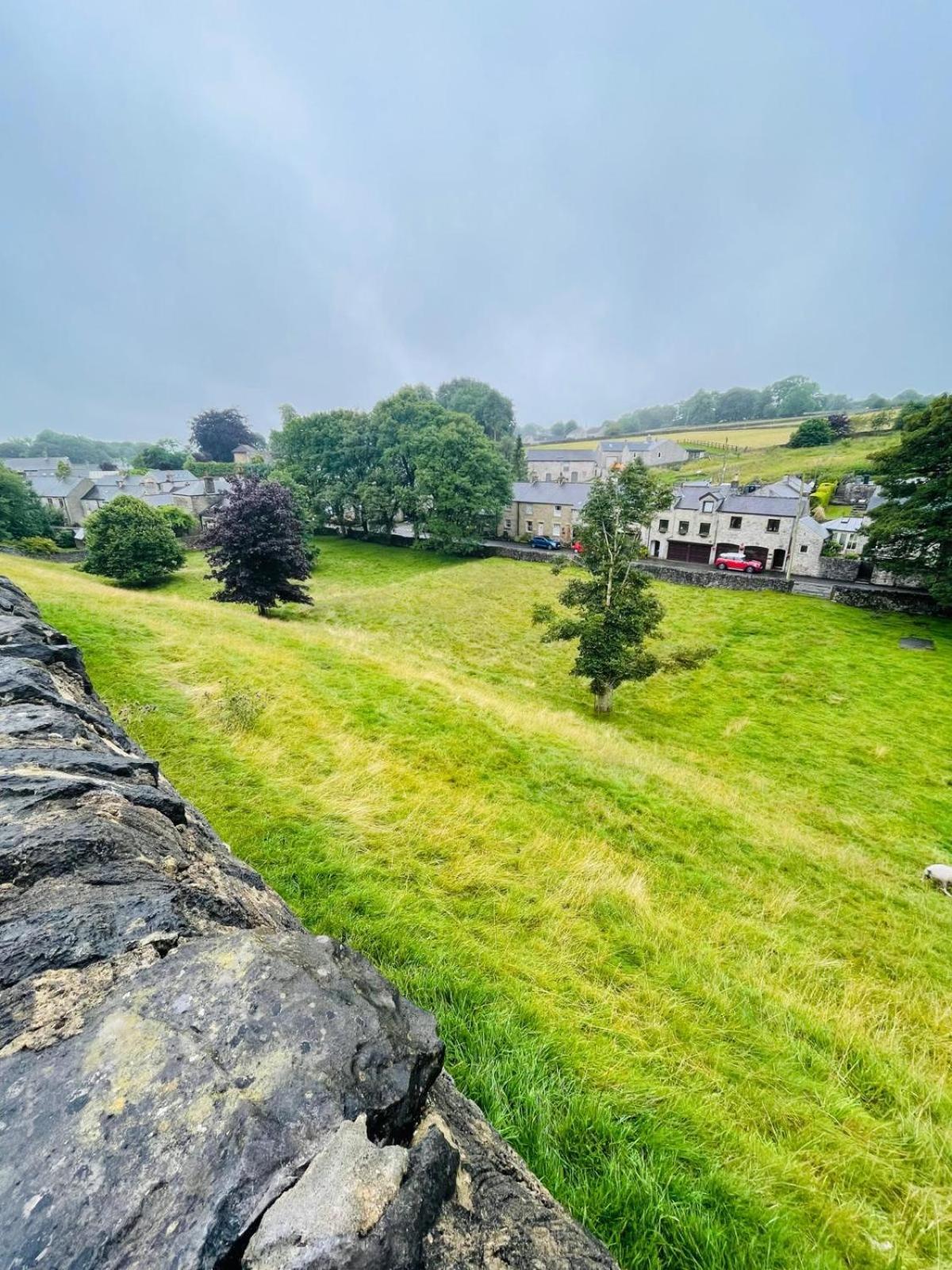 Gorgeous Cozy Cottage With A Heritage Feel, Walks, Pubs & Wood Burner Tideswell Eksteriør billede